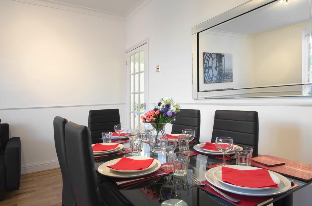 Central London 2 Bedroom Apartment Rum bild