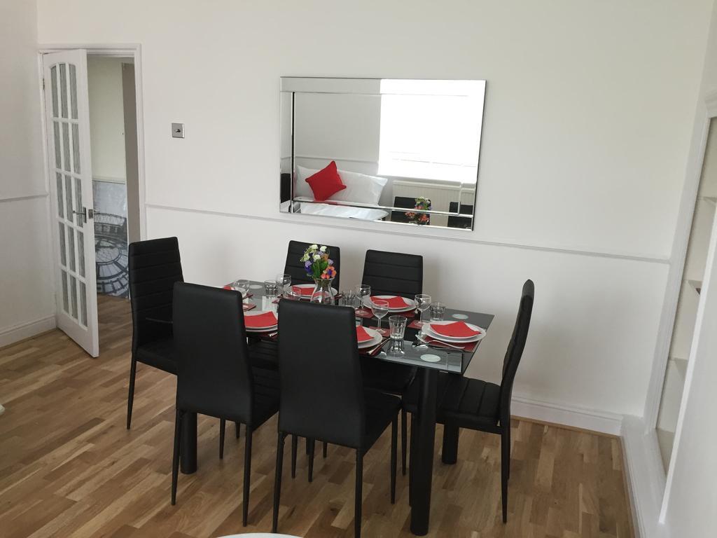 Central London 2 Bedroom Apartment Rum bild